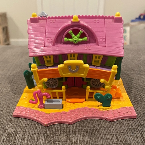 Vintage 1994 Polly Pocket Saloon Playsetkids girls dolls doll toy toys